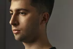 Дизайнер Валерий